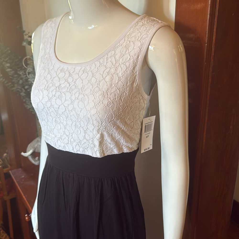 NWT Style&Co size small Black and White Sleeveless Dress